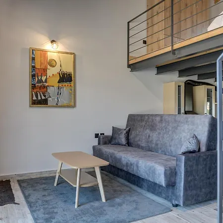 Θριές Παρνασσός Chalet Kalívia