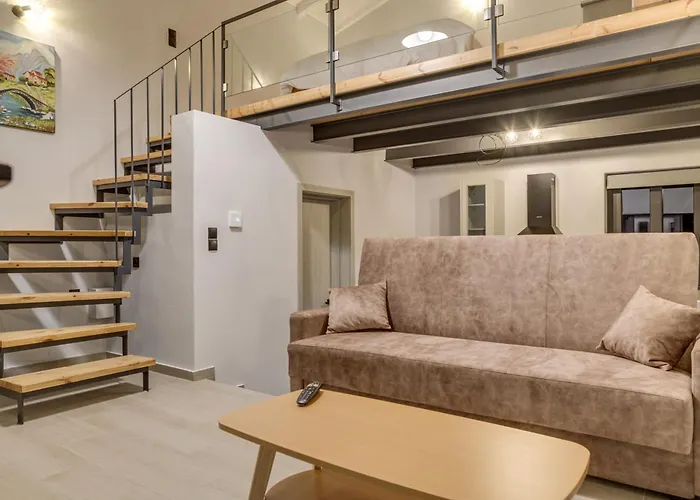 Θριές Παρνασσός * Kalívia