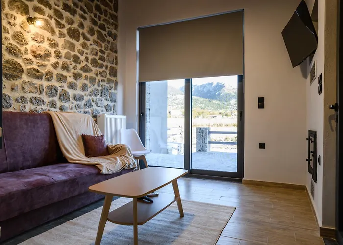 Θριές Παρνασσός Chalet *